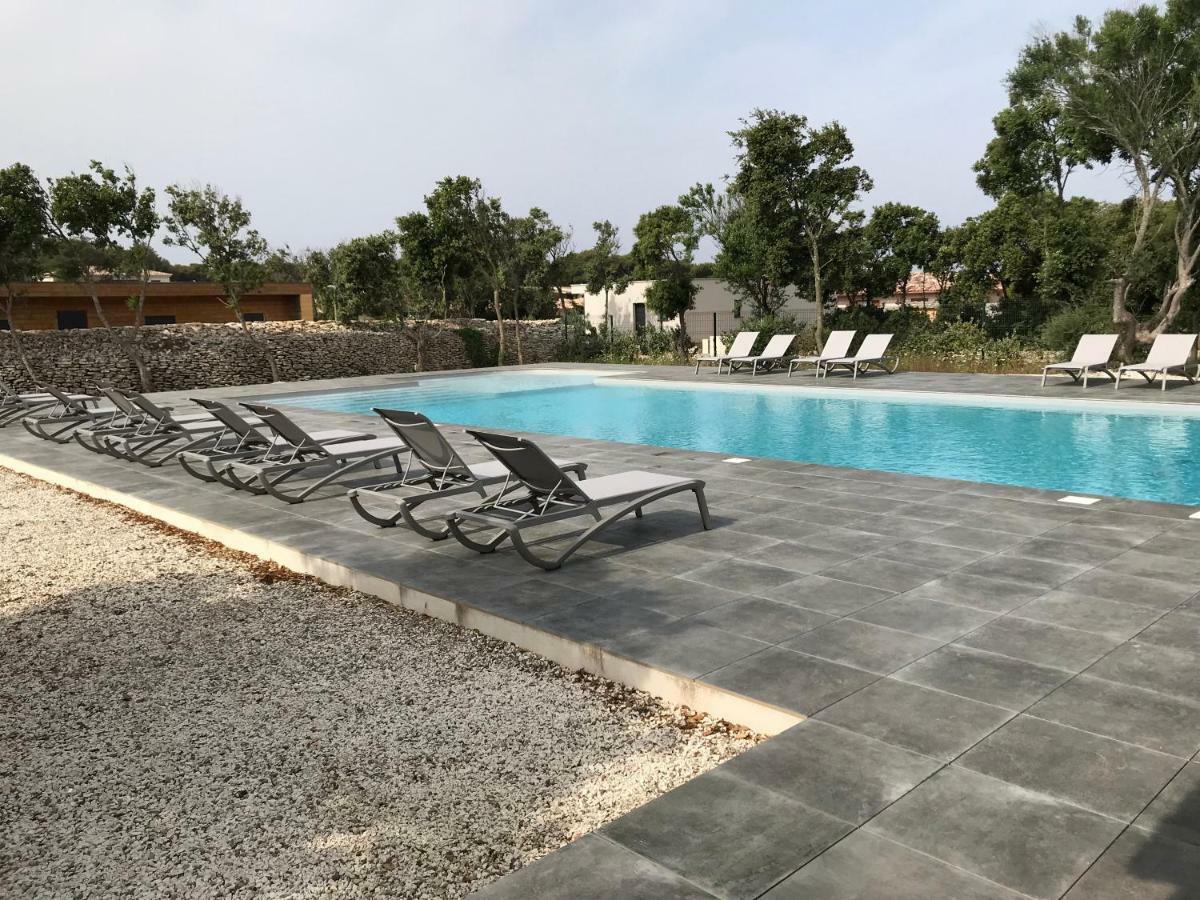Villa Louise Bonifacio  Luaran gambar